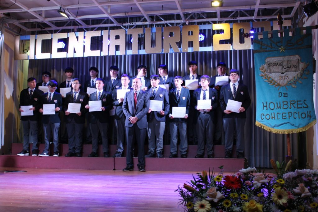 Licenciatura 4° Medios – Generación 2025